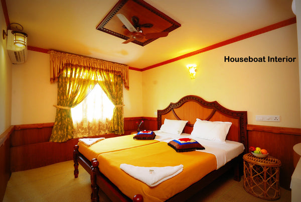 Alappuzha Houseboat : Stay in Deluxe AC Houseboats with all Meals and More!